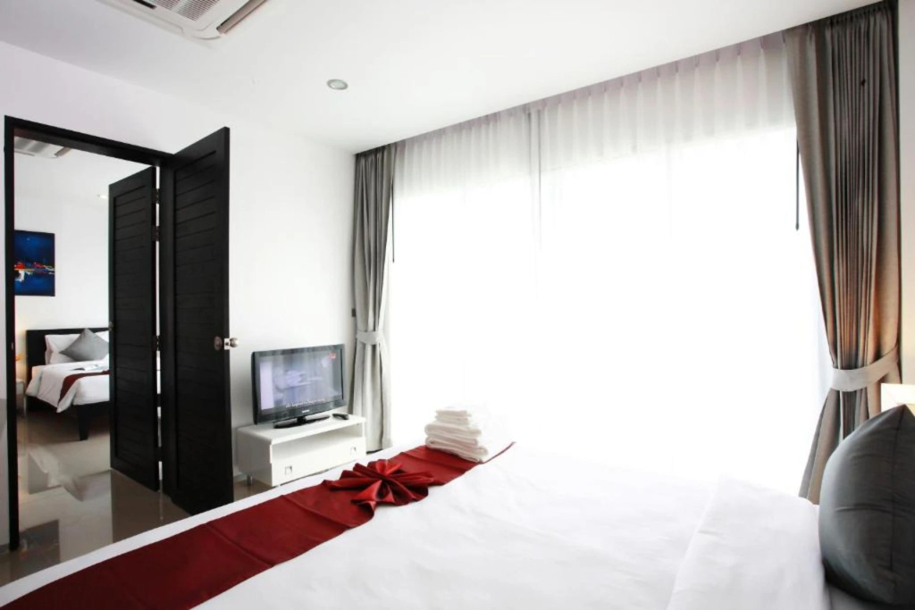 One World One Home Naiharn Hotel