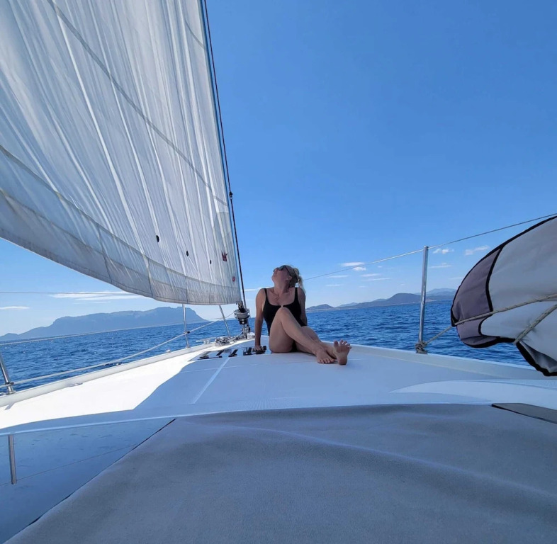 Dream Holiday on a Luxurious Sailing Yacht