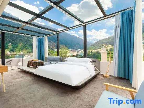 VALATOMS Van Latu Chuyi Homestay (Kangding)