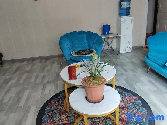 Dafang Luxury Fragrant Courtyard Homestay