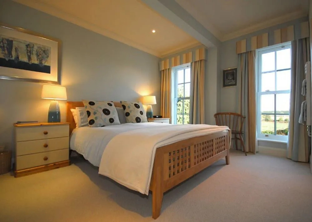 Norfolk House Bed and Breakfast