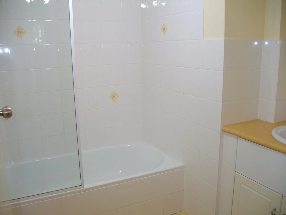 Sunset Towers,  Unit 9/25 Donald Street