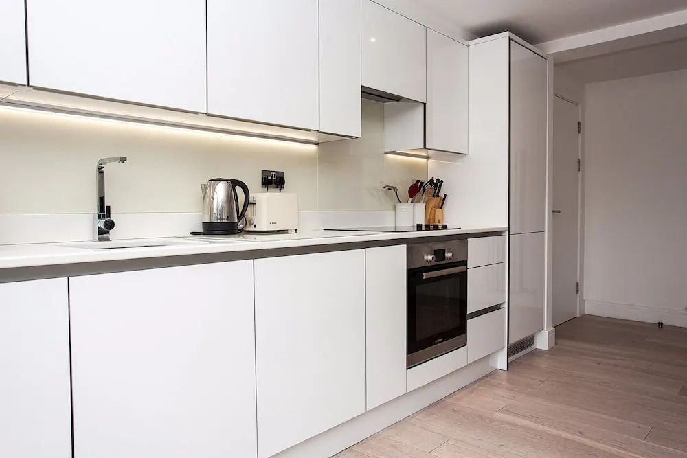 Spacious East London 2 Bedroom Apartment Sleeps 4