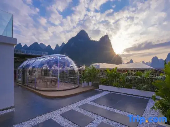 Monai Hotel