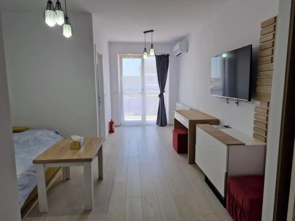 Studio spațios,intim+ loc parcare propriu,vedere panoramică,utilat de lux