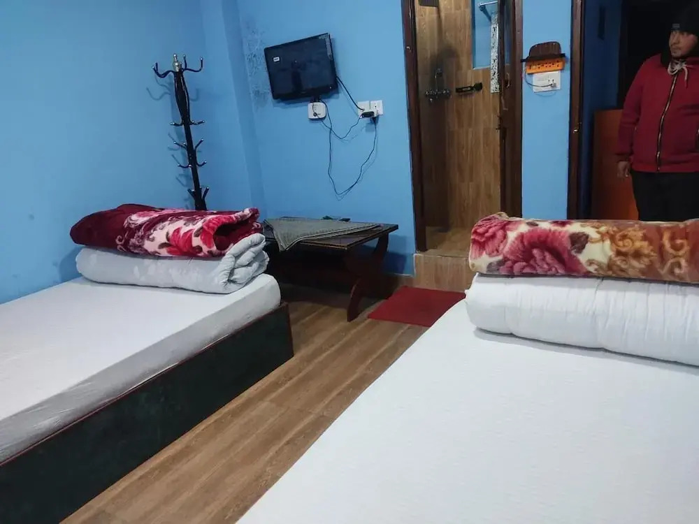 SS Hotel Kings & Lodge Charikot Dolakha