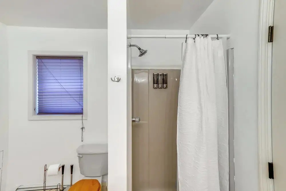 Family-friendly Saugerties Home w/ Hot Tub & Games