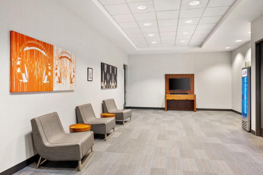 Aloft by Marriott Chicago OHare