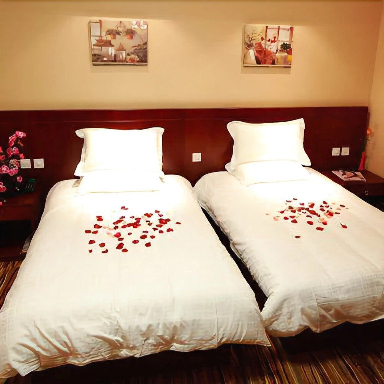 Jingyun Business Hotel