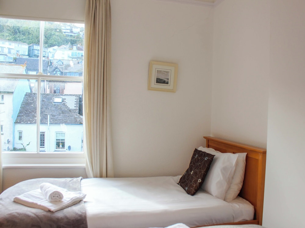 Castleview Apartment, 21 South Embankment