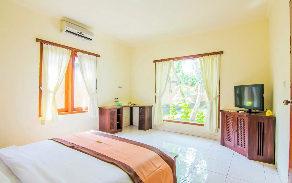 Mirah Hotel