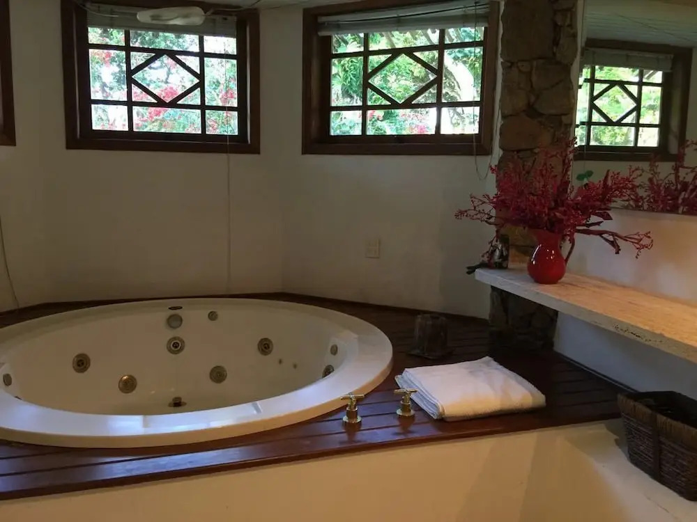 H4Y Exclusive GuestHouse Ilhabela