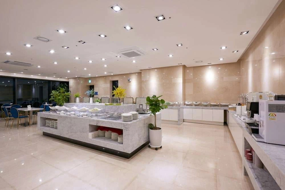 CS Hotel