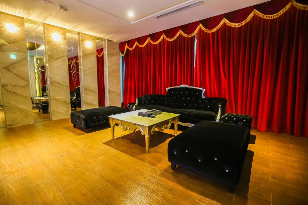 OHYA Chain Boutique Motel-Linkou