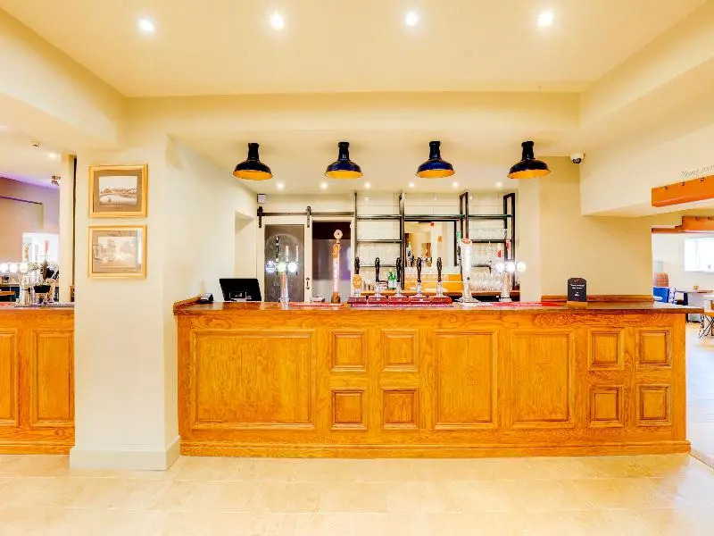 The Gissons Hotel - Exeter Airport & M5
