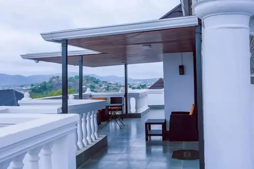 Taj Suites