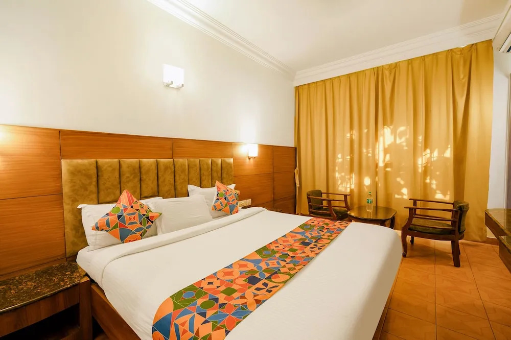 FabHotel Royale Basant Residency - Gandhinagar