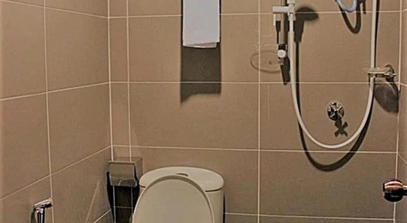Avenue Hotel Seksyen 16