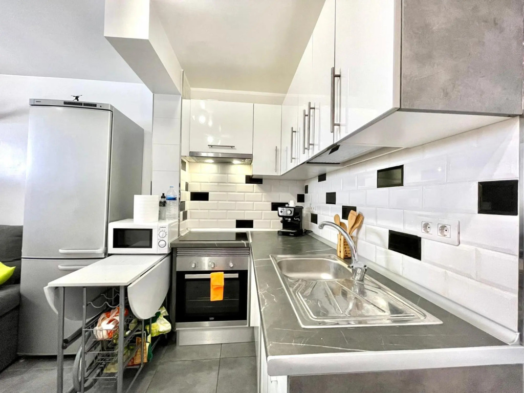 One cozy bedroom with Wifi,pool in Tenerife South