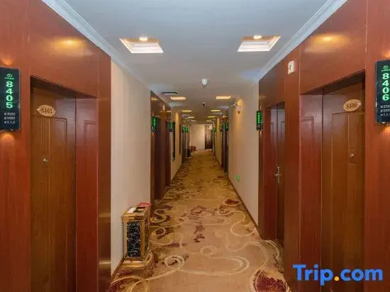 Yuge Chain Hotel (Wenjiang University Town)