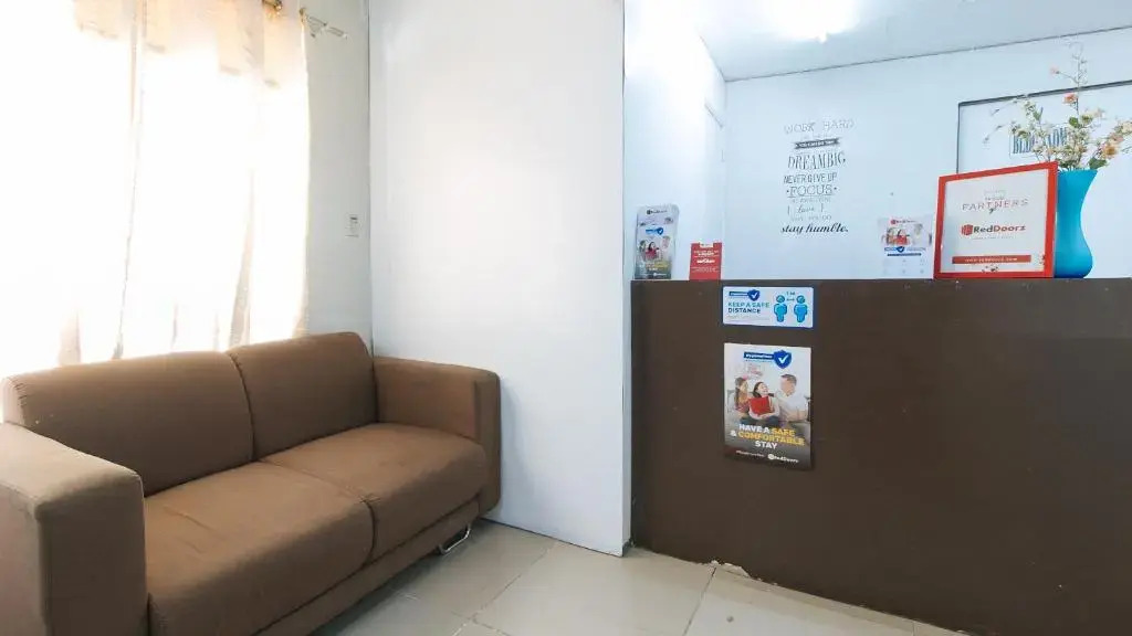 RedDoorz at Kassel Residences Parañaque