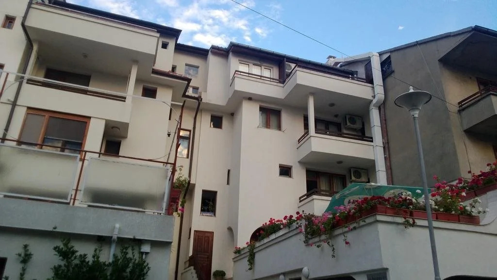 Family Hotel Vadjo