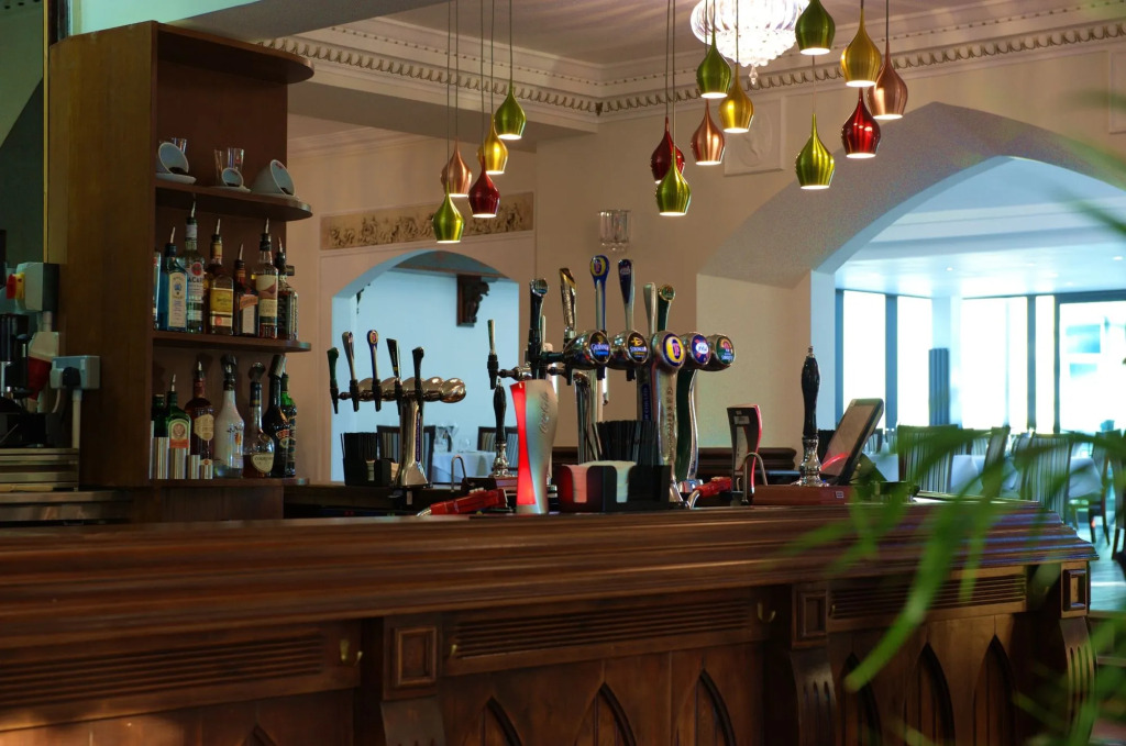 Rampant Lion Hotel