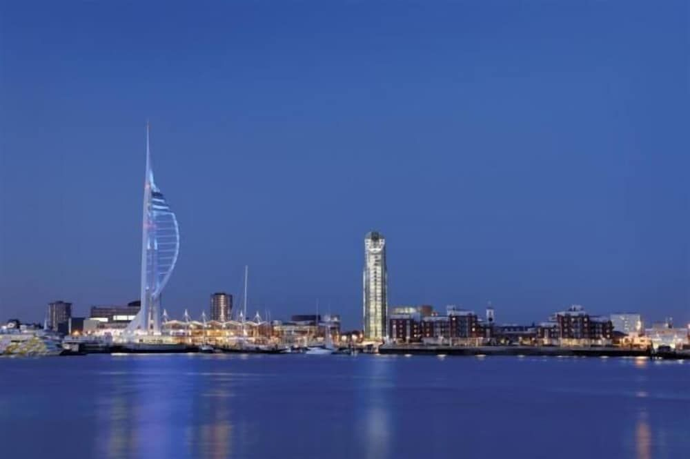 Gunwharf Quays Apartments
