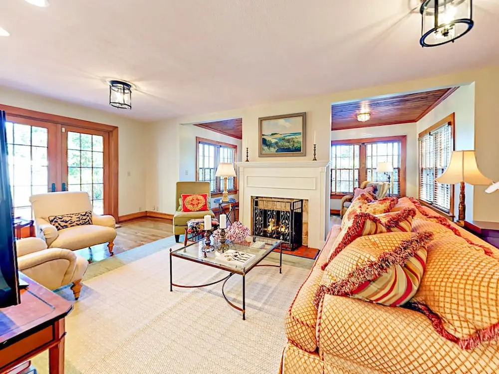 Old Northwood - 3 Br Home
