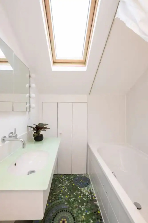 Luxury Penthouse in Maida Vale With Fast Wi-fi