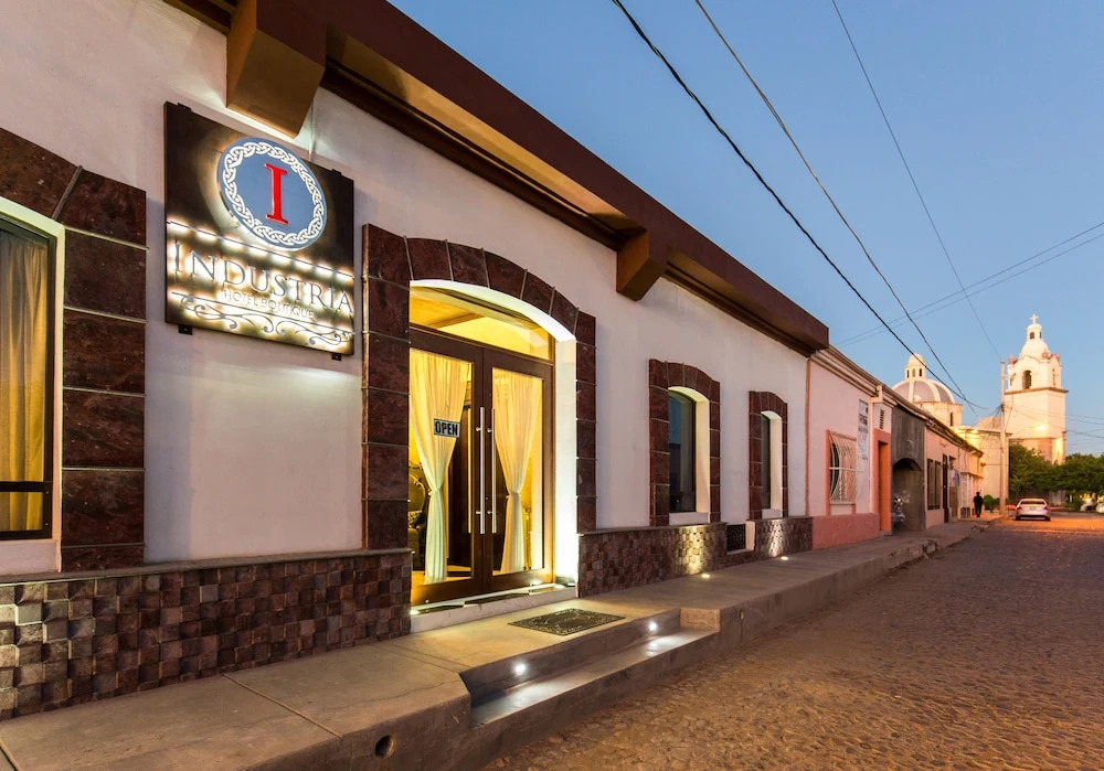 Hotel Industria