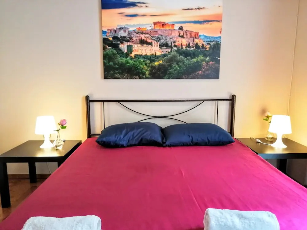 Modern apartment in Acropolis
