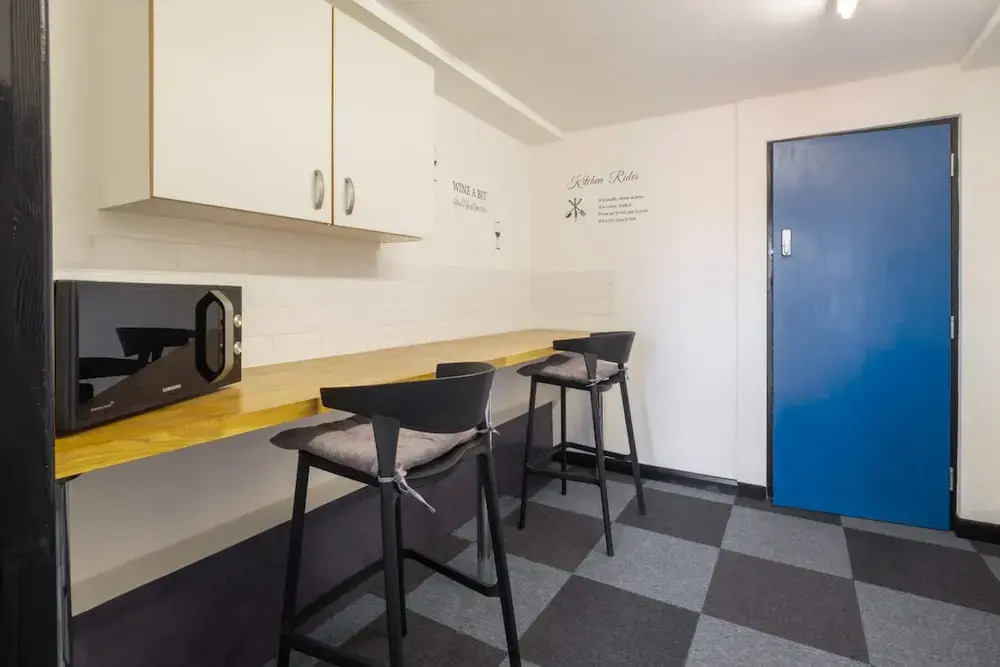 Host Stay St Martin s Road