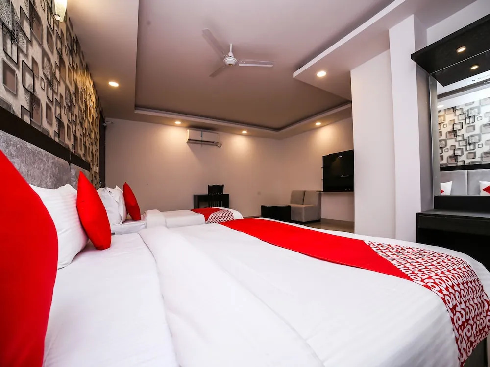 FabHotel Airport Zone Olive