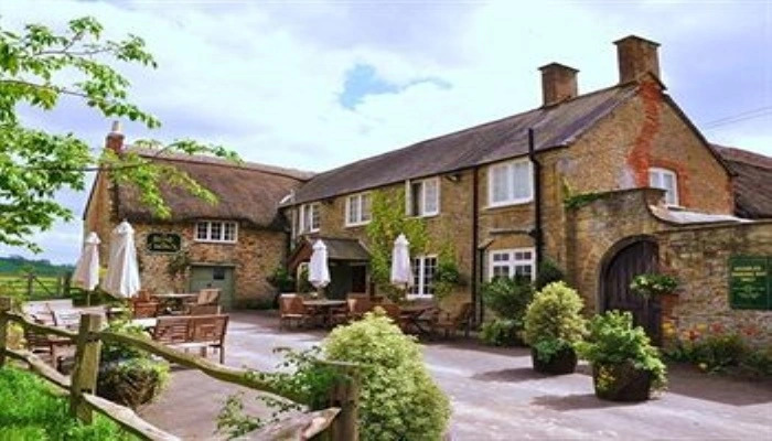 The Rose & Crown In Trent