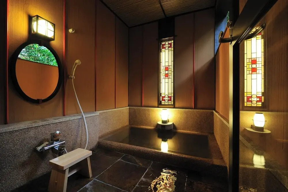 Tonosawa Onsen Yamano Chaya Ryokan