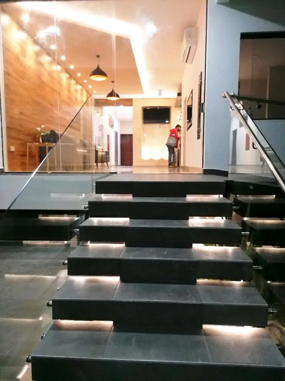 Premium Suites Deluxe Aparthotel Equipetrol