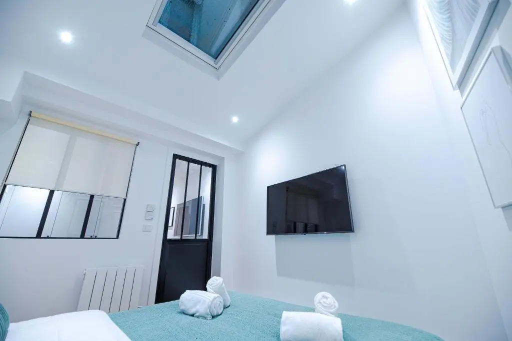 Beautiful Apartment in Marais - With AC