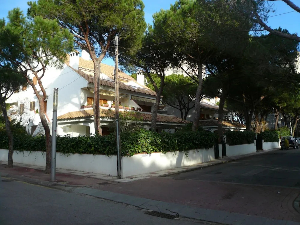 Vintage Holiday Home in Platja d'Aro with Swimming Pool