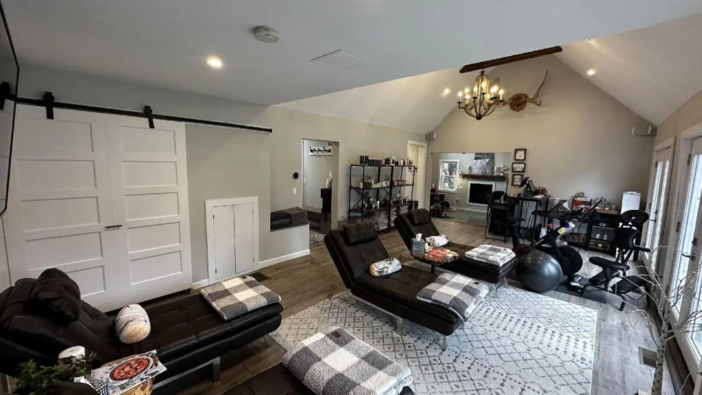 Phineas Swann Inn & Spa