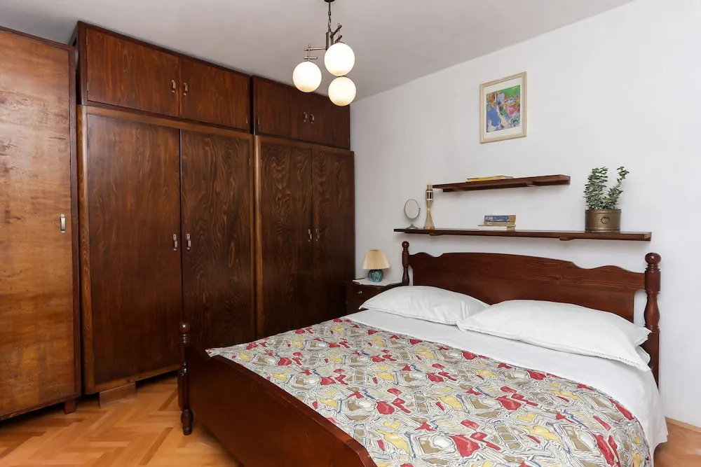Apartment Ikana