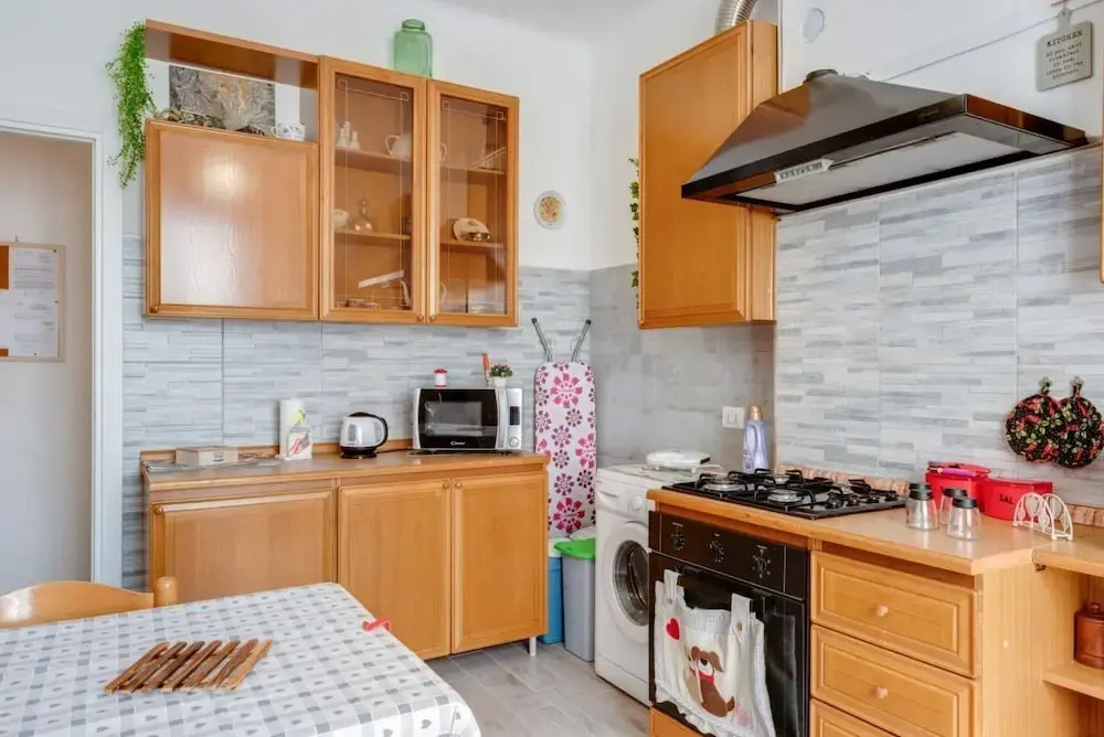 Railway Station Huge & Luminous Apartment x8
