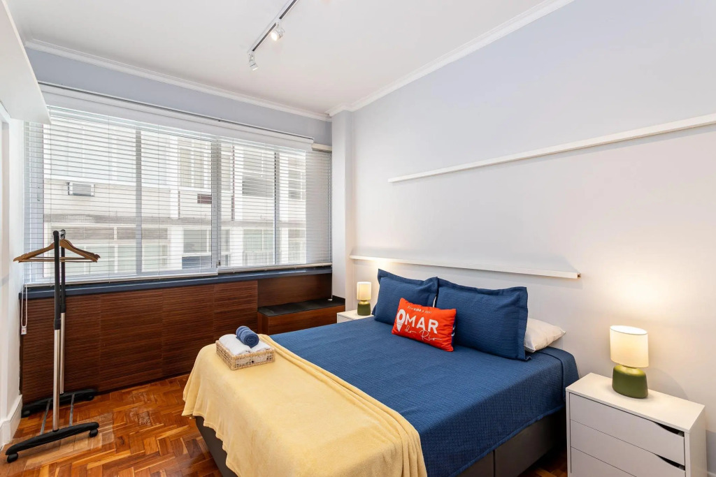 Moderno Apartamento Em Copacabana | Gb 112/304