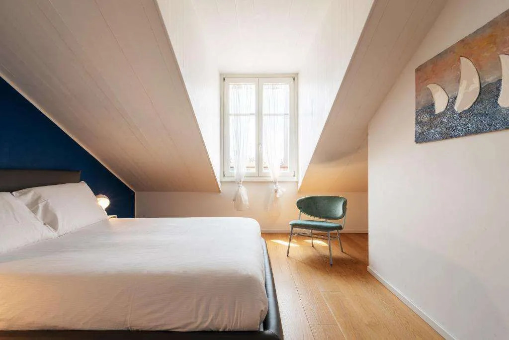 easyhomes - Brera Luxury Suites