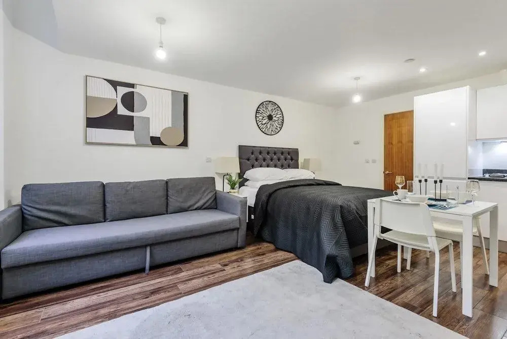 Contemporary Apartment Central Liverpool