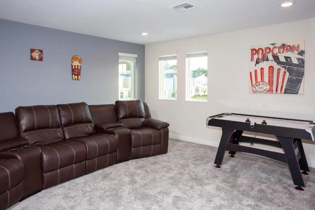 Stunning 8 Bd W/ Pool Close To Disney 2887