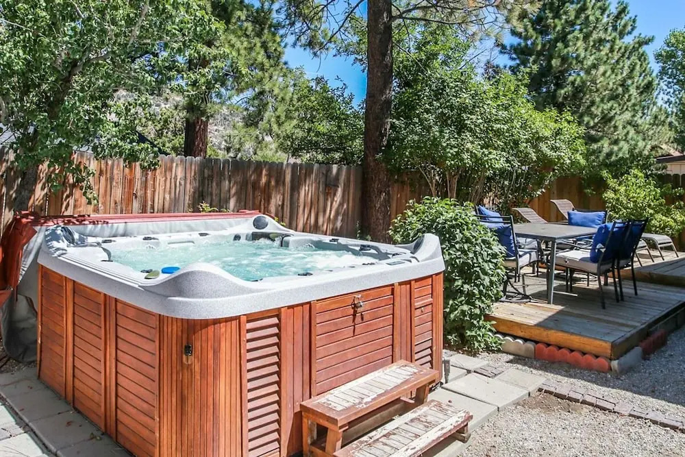 Meadow Retreat-1670 by Big Bear Vacations