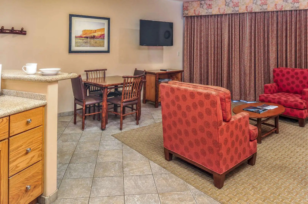 Bell Rock Inn
