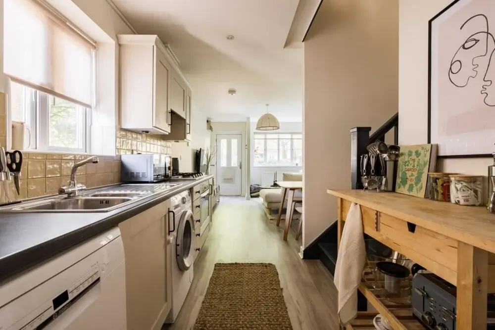 The Peckham Sanctuary - Snazzy 3bdr House With Patio