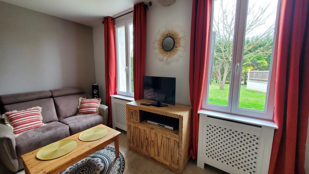 Appart Nature LESCALE - Saintes - Calme, Piscine, Parking, Terrasse